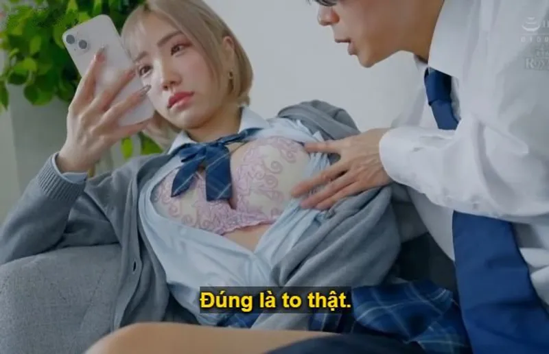 Cô nữ sinh tính tình lạnh tanh, chỉ cần đưa tiền là anh tha hồ muốn làm gì em cũng được.