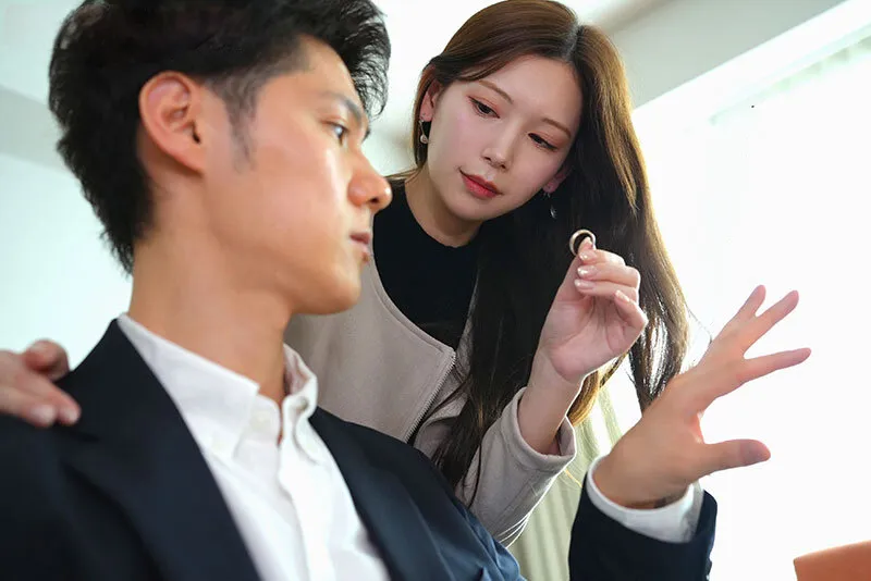 Vợ yêu đi đi giã ngoại, chồng yêu ở nhà bị nhỏ em bà xã gạ chịch không trượt phát nào